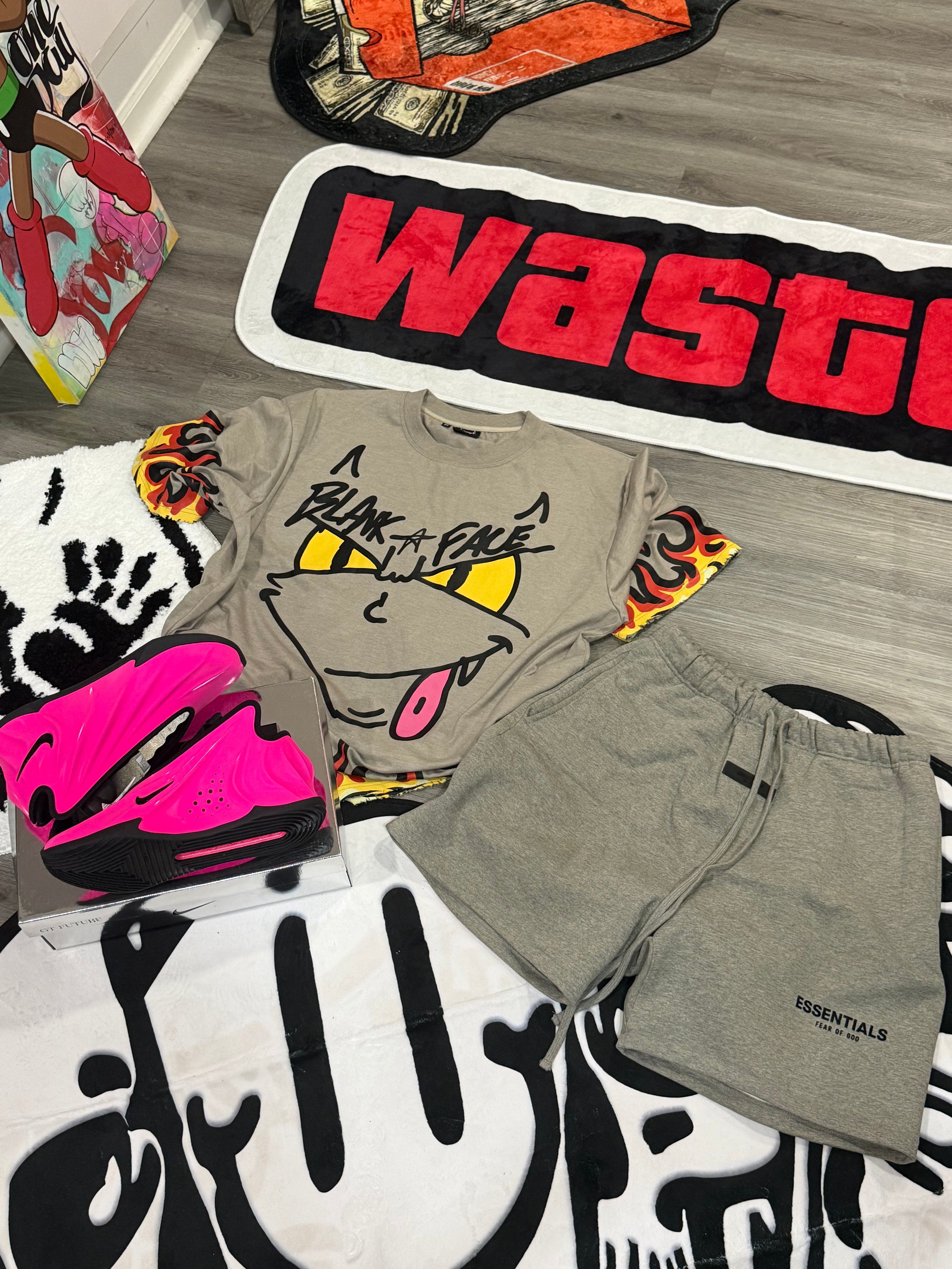 The "Mascot" Tee in Smooth Stone