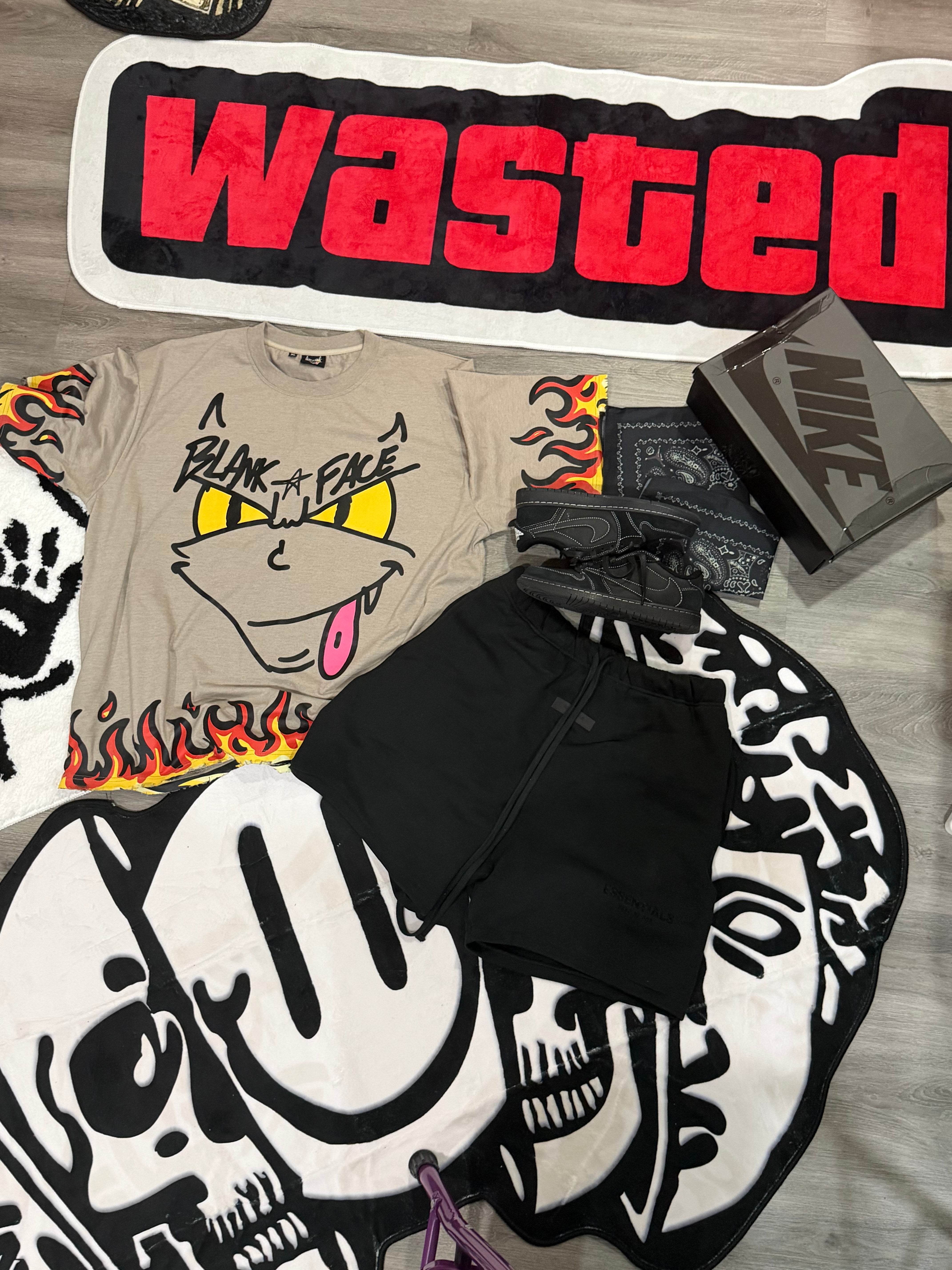 The "Mascot" Tee in Smooth Stone